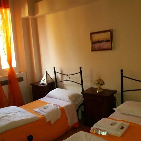 Da Selly Bed and Breakfast Mantova Exteriör bild