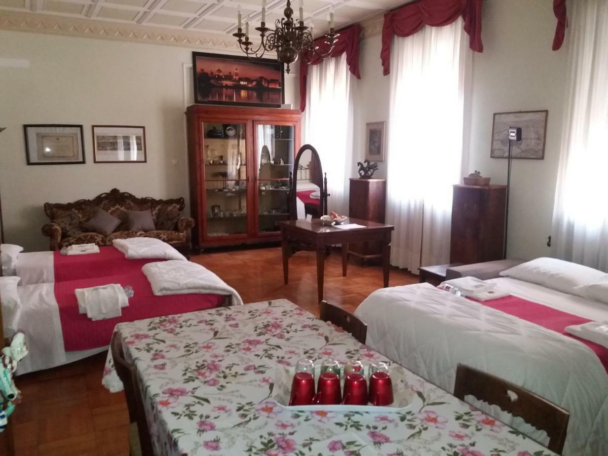 Da Selly Bed and Breakfast Mantova Exteriör bild